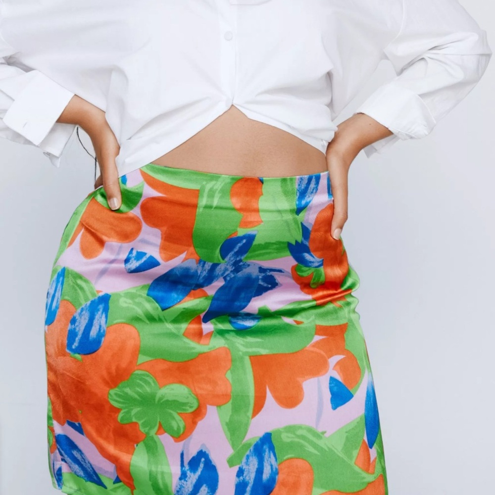 Nasty Gal Plus Size Floral Satin Mini Skirt